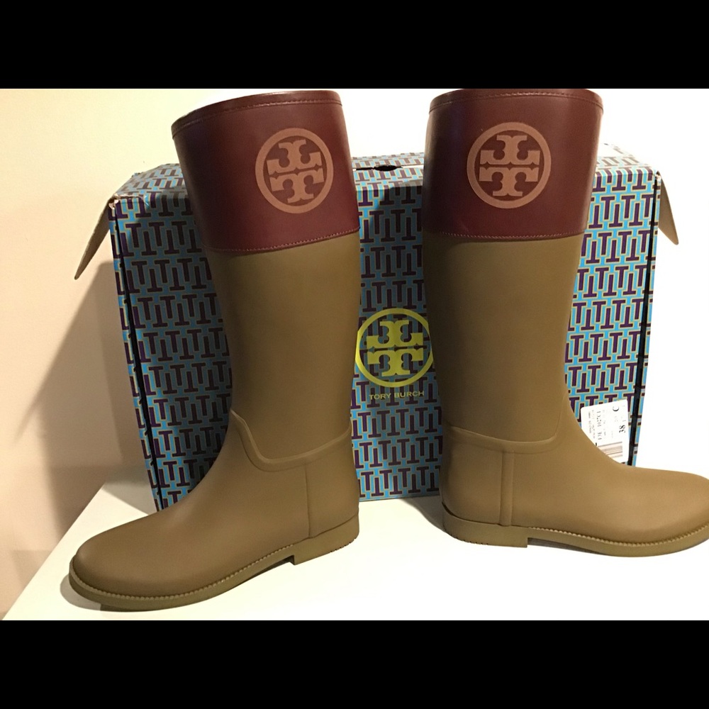 Rain or winter boots